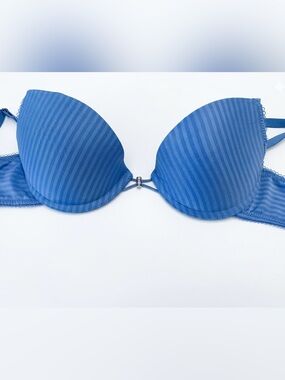 *like new* Jessica Blue Striped Push-up Bra